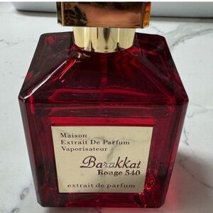 Maison Baccarat Rouge 540 dupe